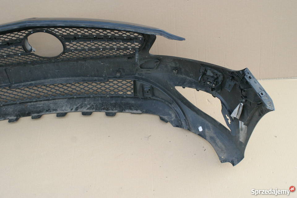 MERCEDES A KLASA W176 ZDERZAK PRZÓD PRZEDNI Bieleń