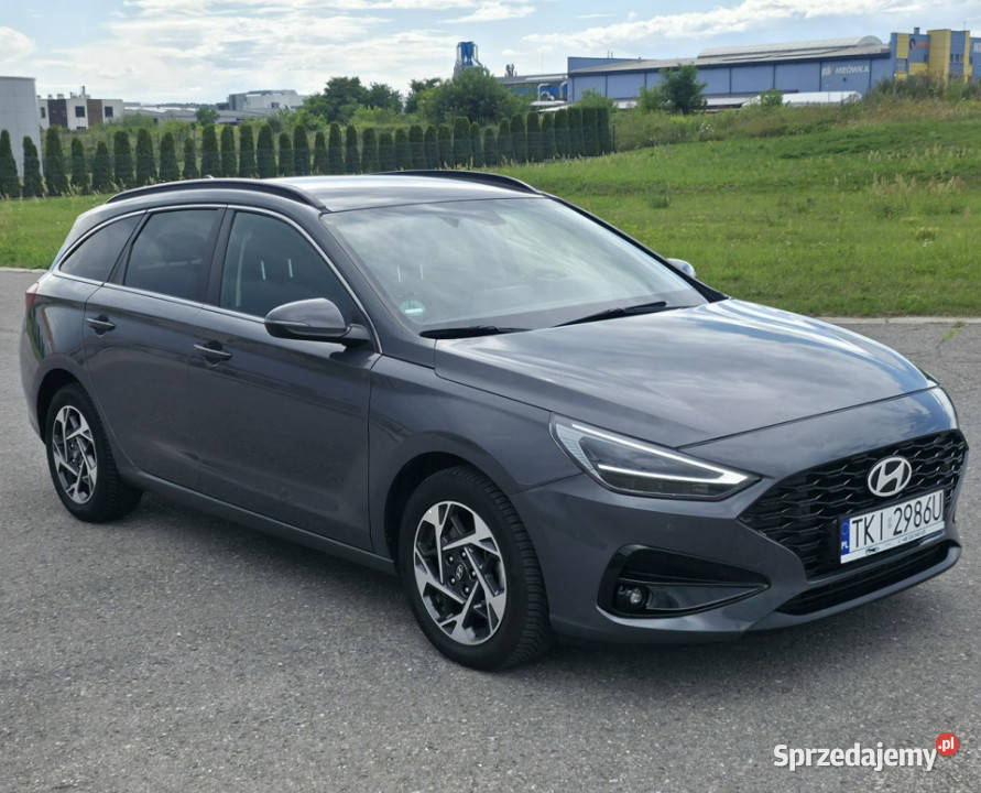 Hyundai i30 15 Benzyna Serwisowany Gwarancja klimatyzacja Piekoszów sprzedam
