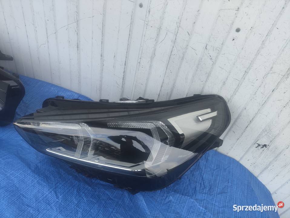 BMW X1 U11 FULL LED LAMPA PRZÓD osobowe