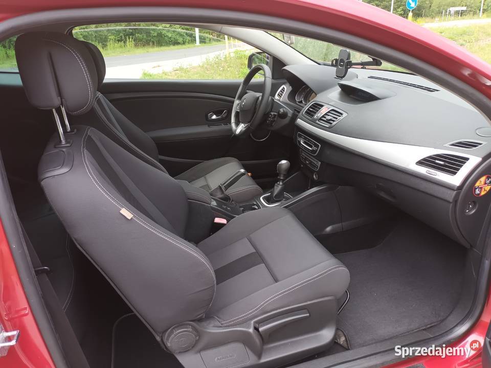 Renault Megane III Coupe 16benz 110 GAZ 165000 sprzedam