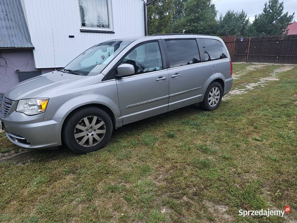 Chrysler Town country 36 lpg 2016r Emilia sprzedam