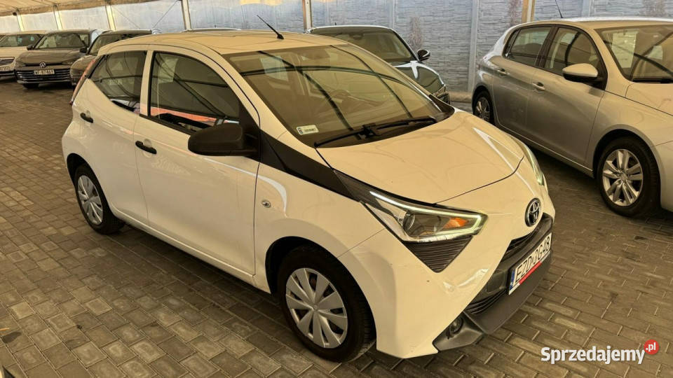 Toyota Aygo Toyota Aygo II II 2014 Zduńska Wola sprzedam