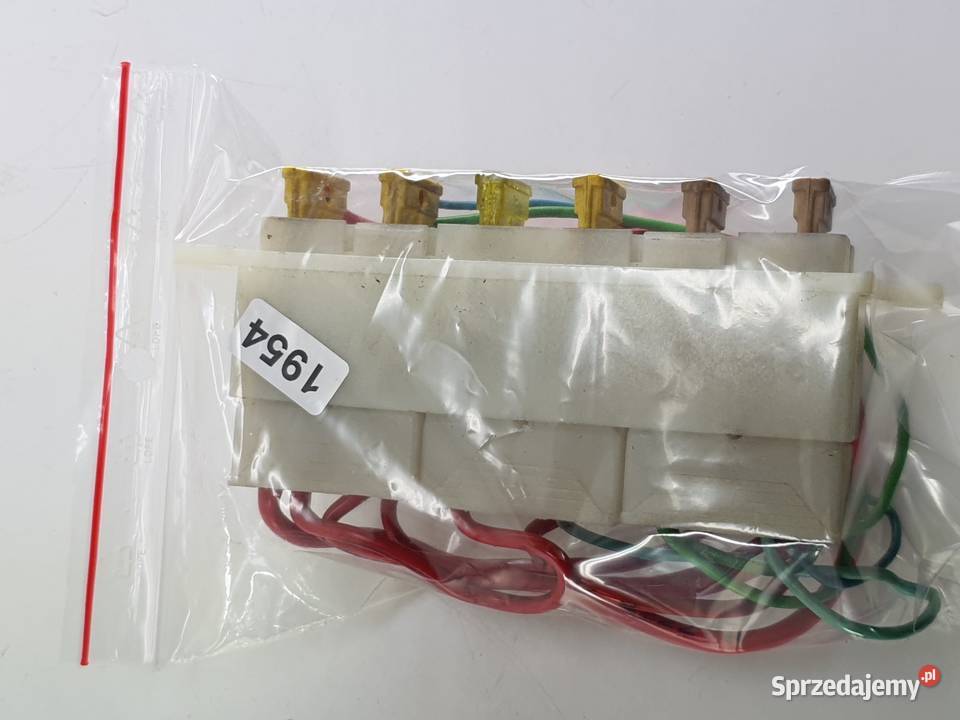 GNIAZDO BEZPIECZNIKOW IVECO EUROCARGO MAN dostawcze