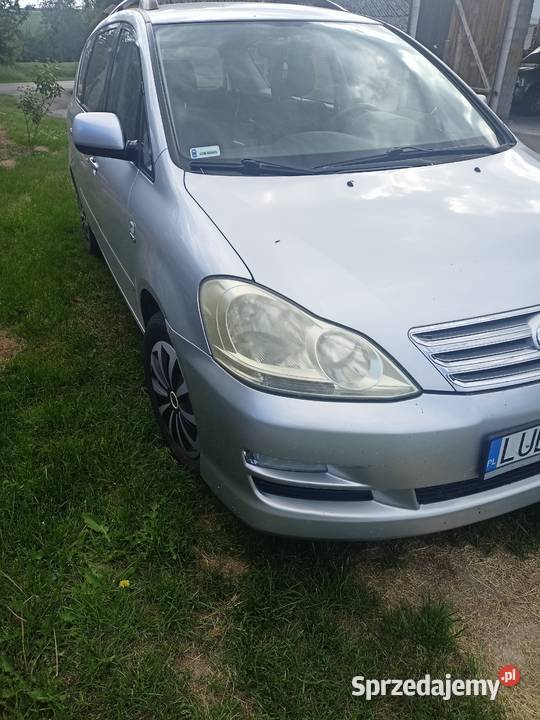 Toyota Avensis Verso 7 osób benzyna gaz manualna Krzczonów Trzeci