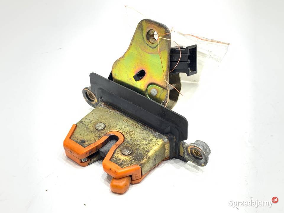 ZAMEK KLAPY TYŁ SKODA OCTAVIA I Hatchback