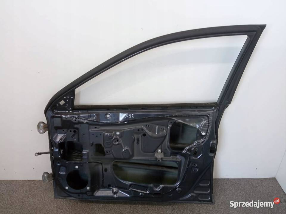 DRZWI PRAWE PRZÓD Subaru Legacy V 20092014 Części samochodowe