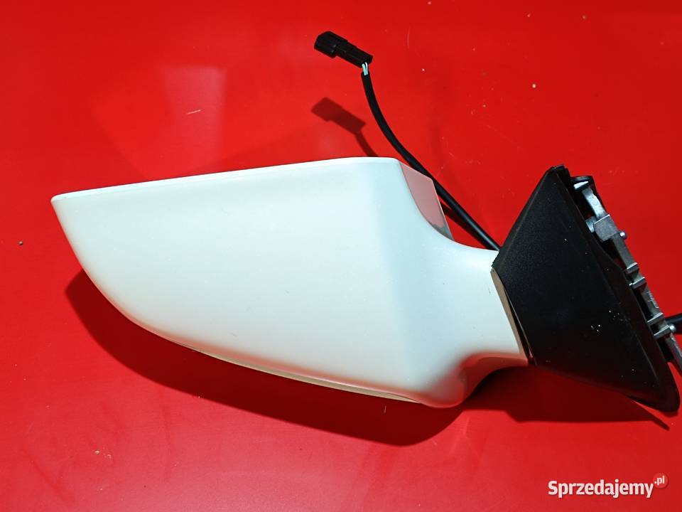 SUZUKI BURGMAN EXECUTIVE 650 LUSTERKO PRAWE Wrocław