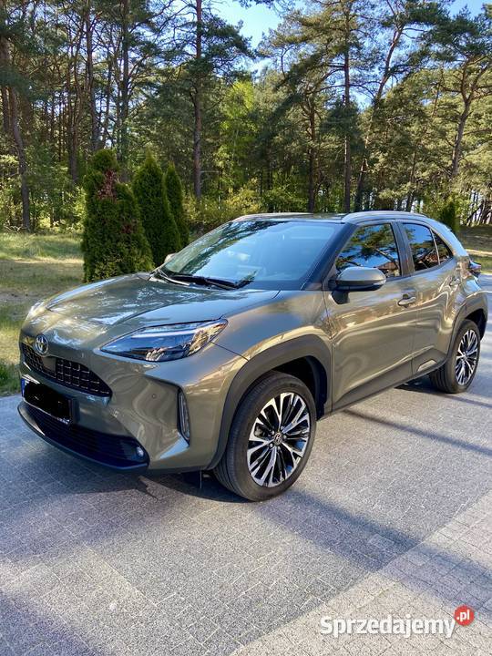 Toyota Yaris Cross 44 Executive Hubryda 2022r 1 gniazdo AUX sprzedam