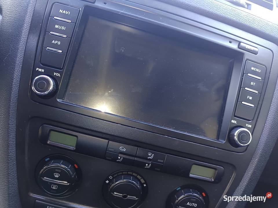 Sprzedam radio orginalne dotykowe Skoda Octavia kujawsko-pomorskie Osięciny