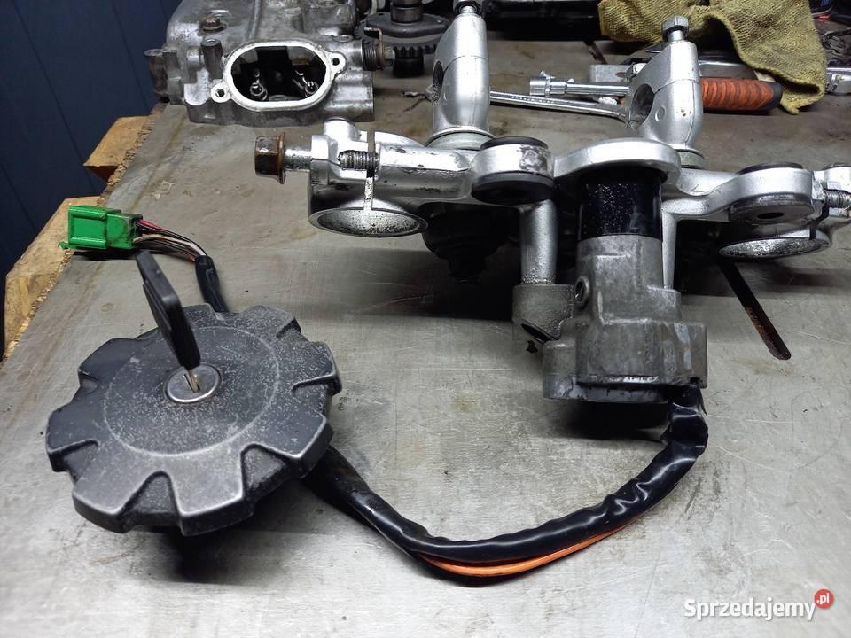 suzuki dr 650 stacyjka korek paliwa wielkopolskie Koło