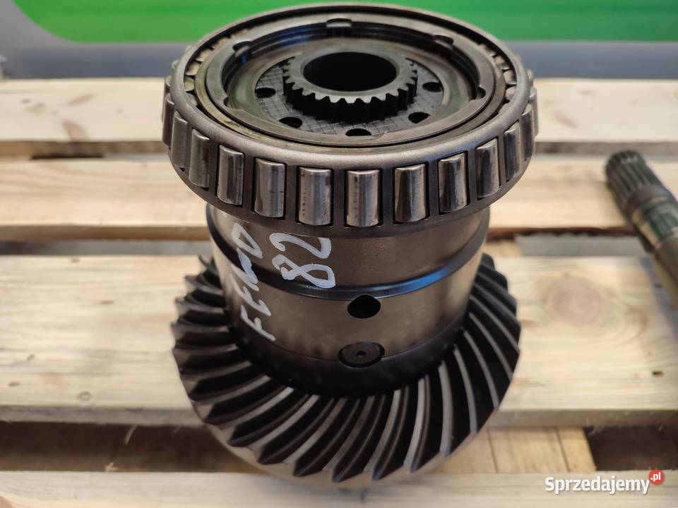 Mechanizm różnicowy Fendt 820 15x347450400403 Części wielkopolskie