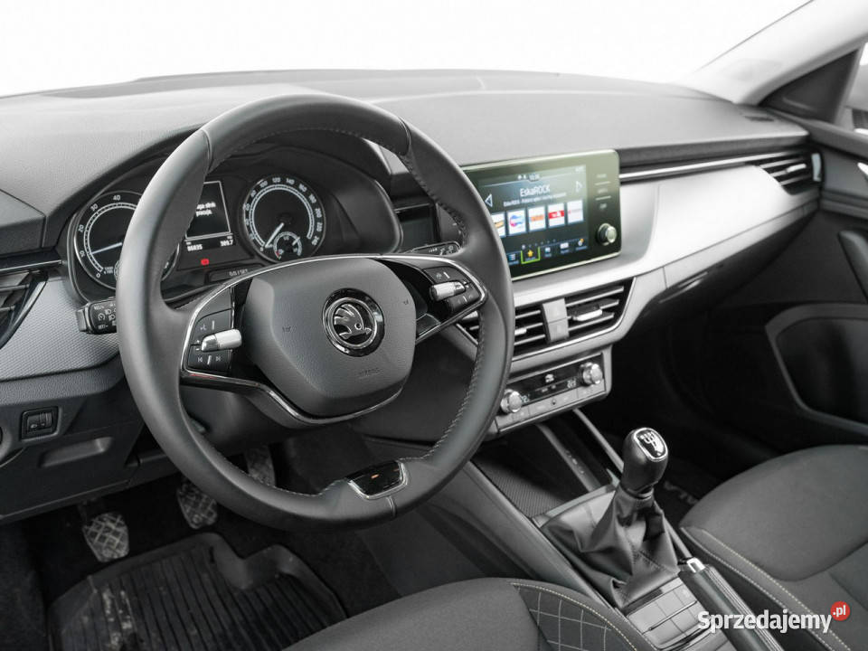 koda Scala DW5TU7110 TSI Ambition Czcof LED 4/5 Pępowo