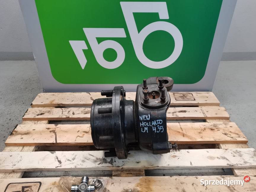 Holland LM 435 Reduktor Zwrotnica Półoś