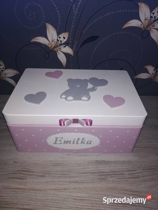 Kuferek dziewczynki z imieniem roczek chrzest