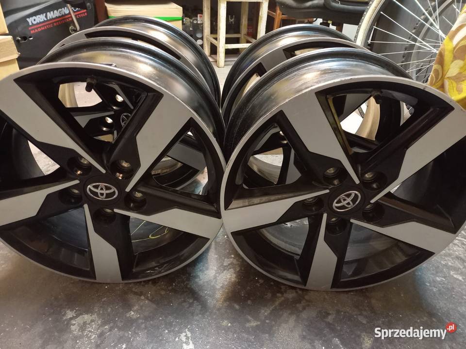 Sprzedam alufelgi Toyoty Samochodowe Wronki