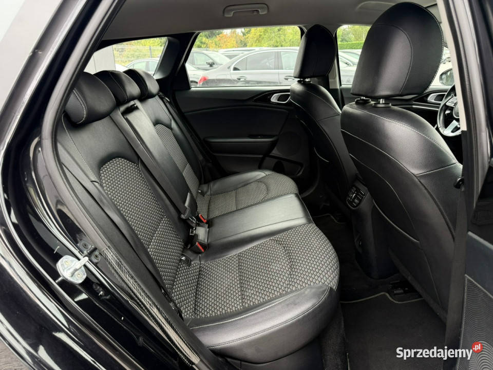 Kia Ceed 16 16V GDI 2023r 141 Plugin Hybrid isofix sprzedam