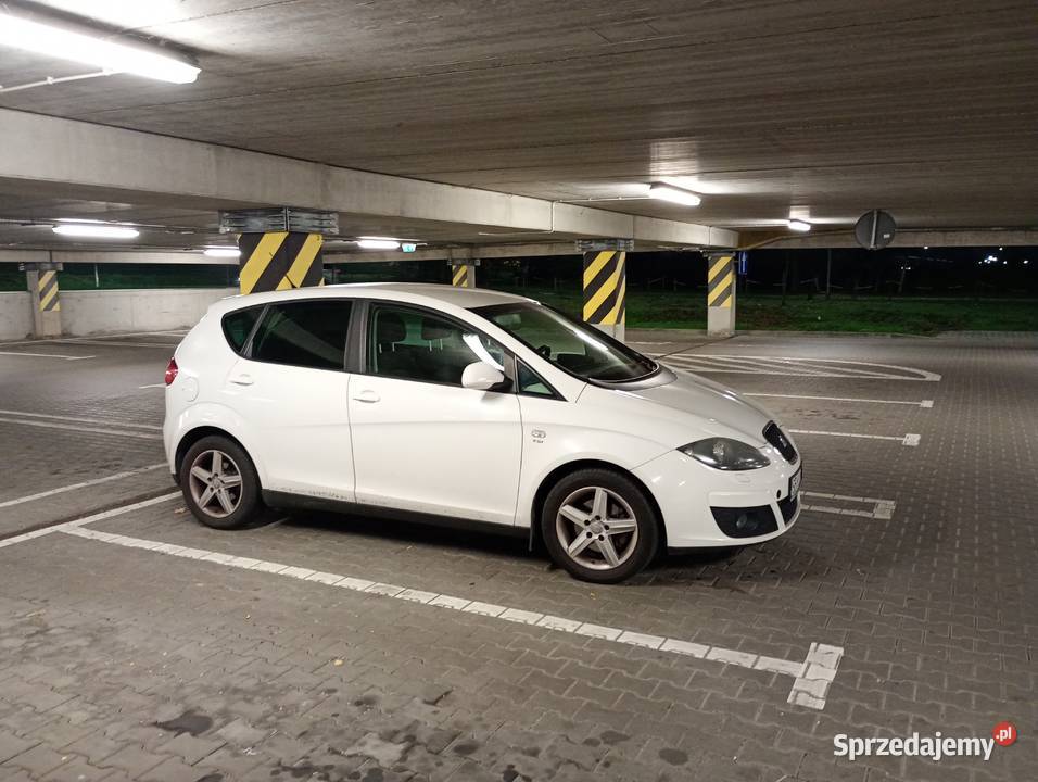 Seat Altea 2011 benzyna 12 105 przebieg 169 Tychy