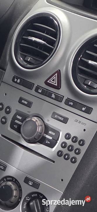 Corsa D 2012r 12 86 zLPG VAT marża sprzedam