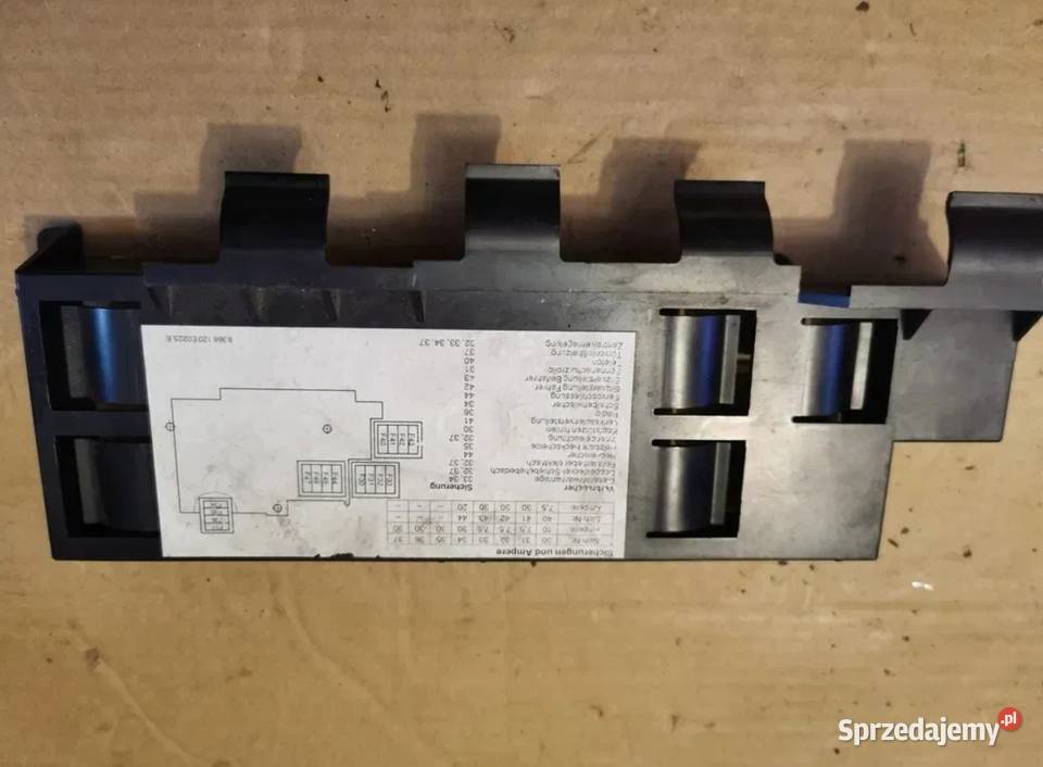 Pokrywa osłona bezpieczników modułów BMW e34 Żory