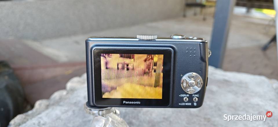 Panasonic Lumix DMCTZ2