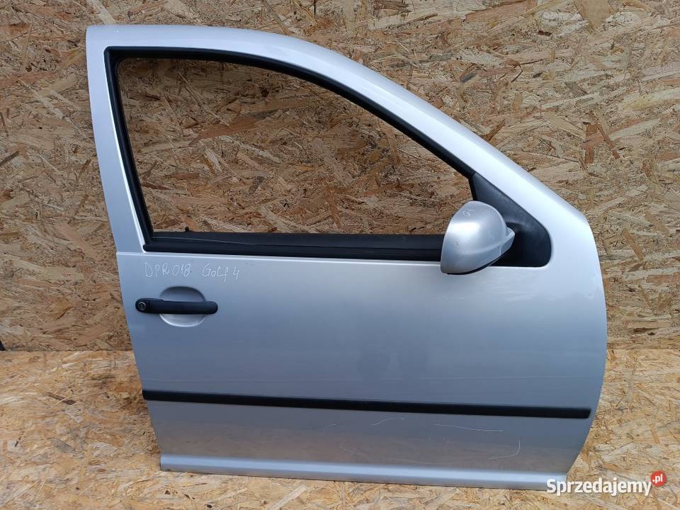 VW GOLF IV 4 DRZWI PRZÓD PRAWY PRAWA KOD LAK osobowe Części samochodowe sprzedam