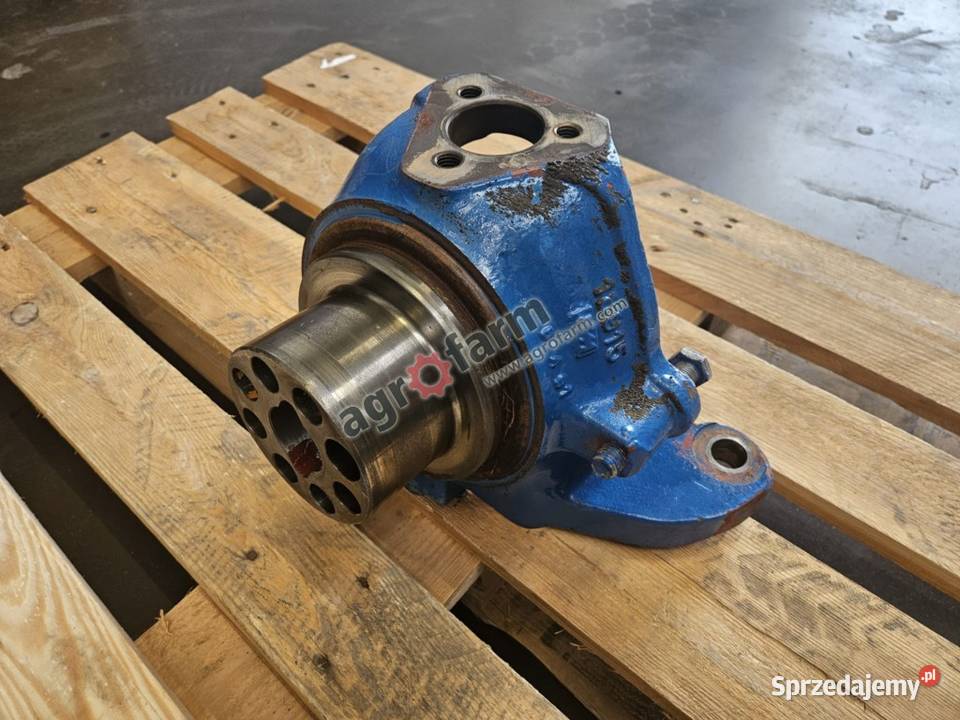 Zwrotnica RH Ford 7840 7740 8240