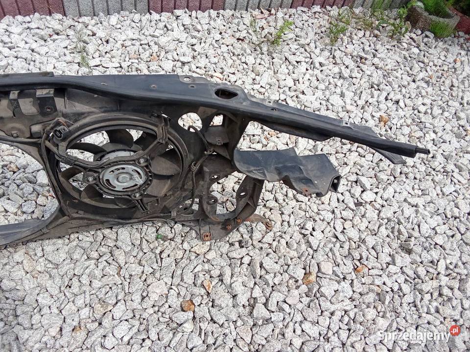 VW Passat B5 fl TDI pas przedni orginal