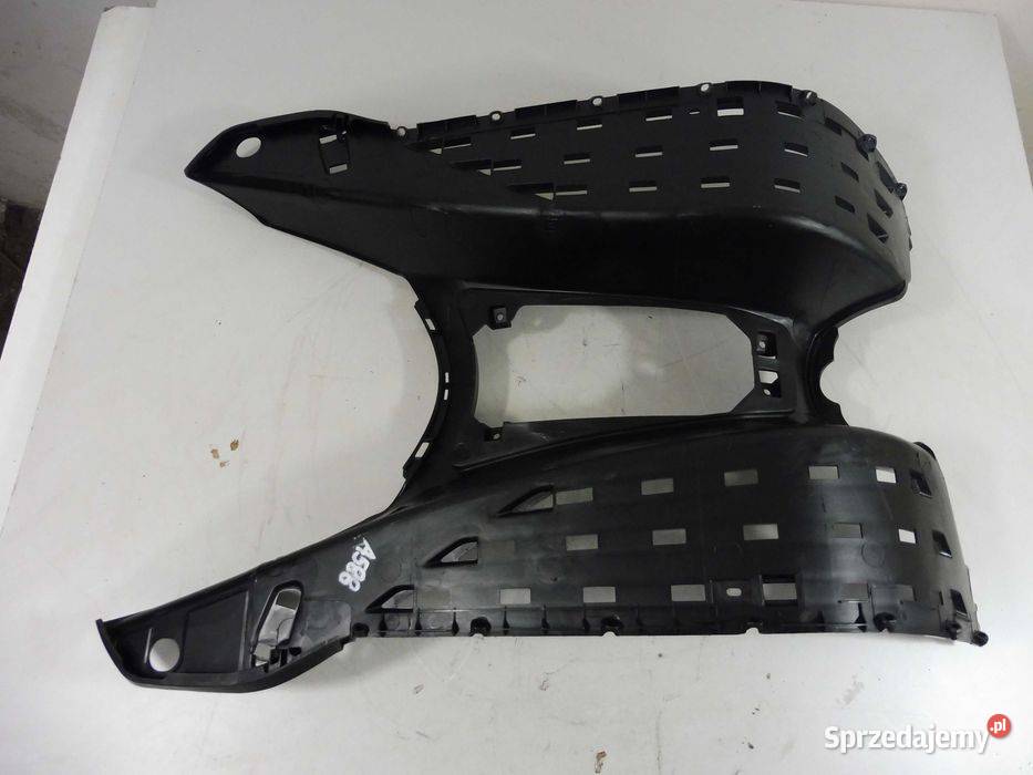 Piaggio Vespa Primavera 50 125 podłoga 1317r Poznań