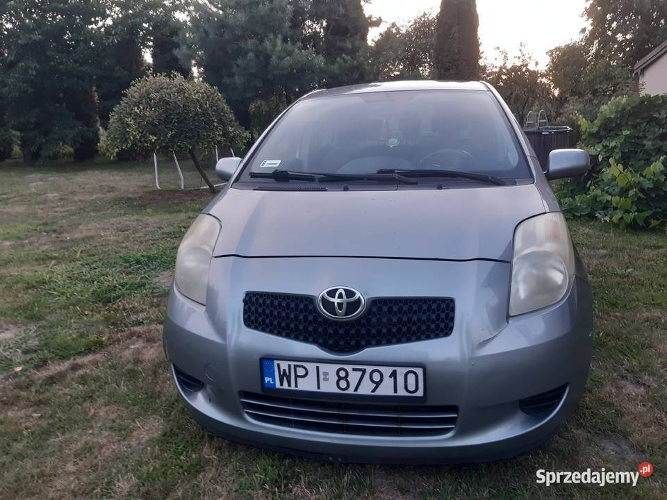 Toyota Yaris 2006/2007 Salon Polska 1.3 - 5drzwi - benzyna + LPG - (uszk.)