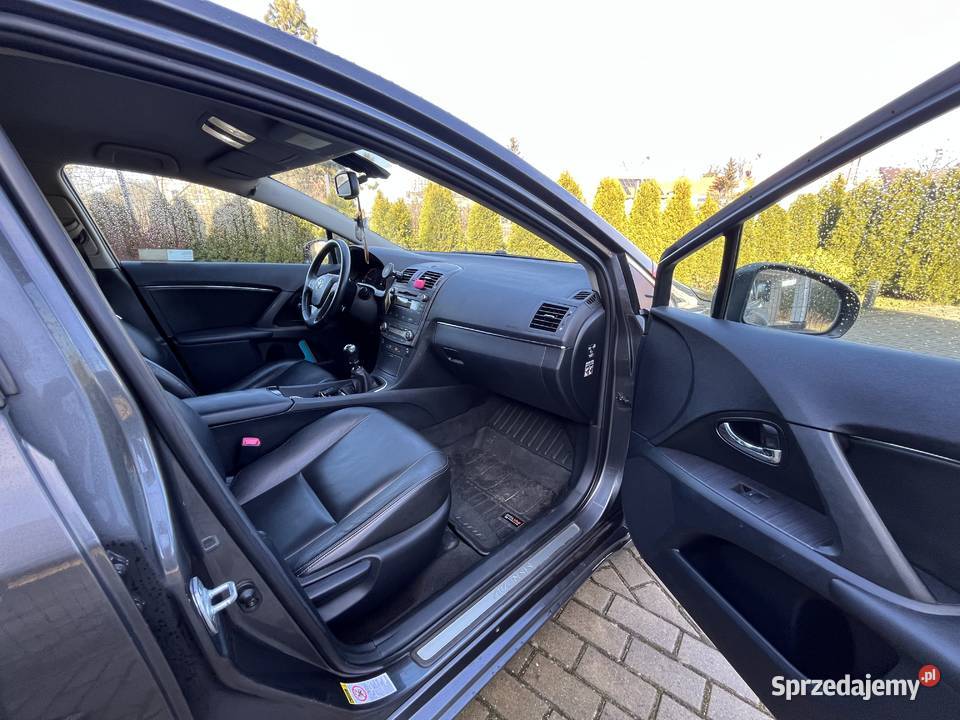 Toyota Avensis 18 Premium Szczecin