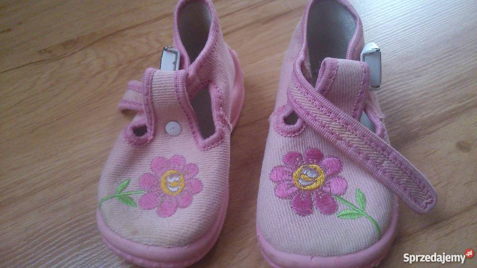 buty dziewczęce r 18 wkł 115 wielkopolskie