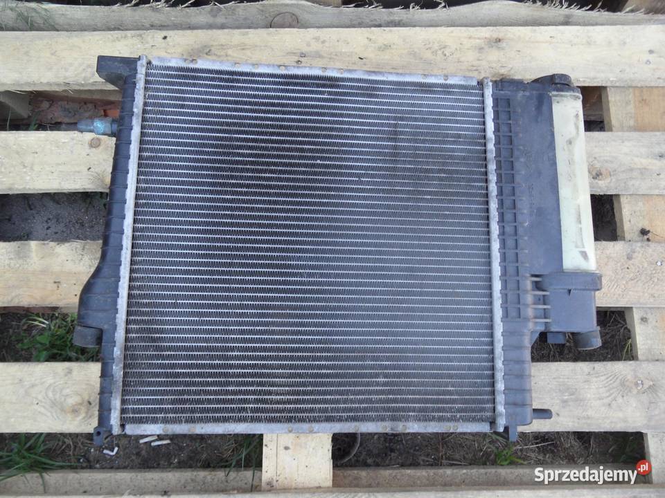 BMW Z3 99r chłodnica wody 60623A osobowe Chłodnie wody świętokrzyskie sprzedam