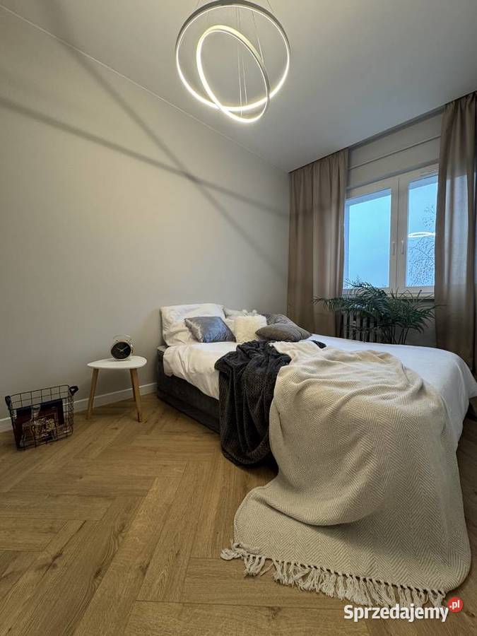 Mieszkanie generalnym remoncie piwnica Kielce