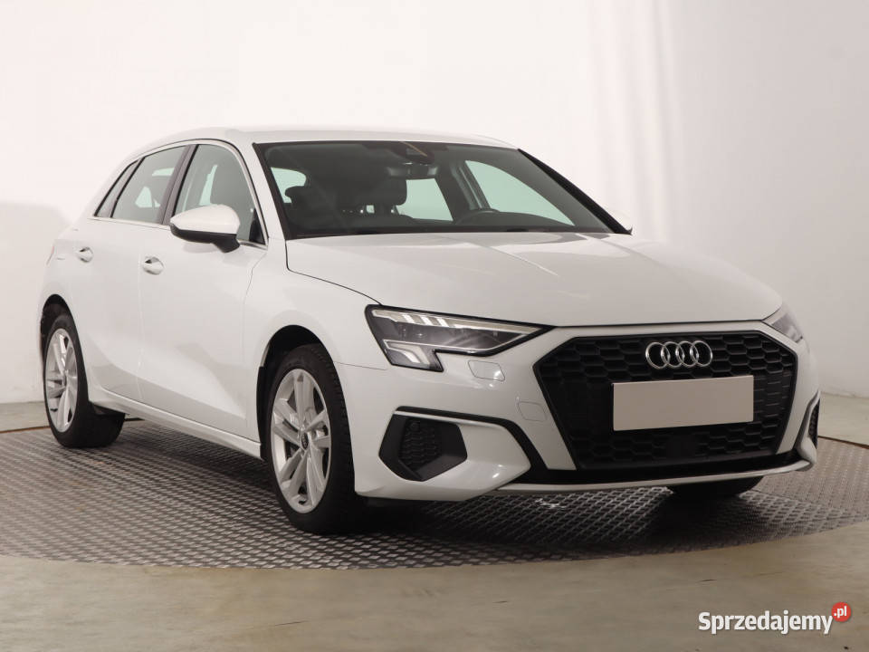 Audi A3 35 TFSI światła LED A3 Katowice