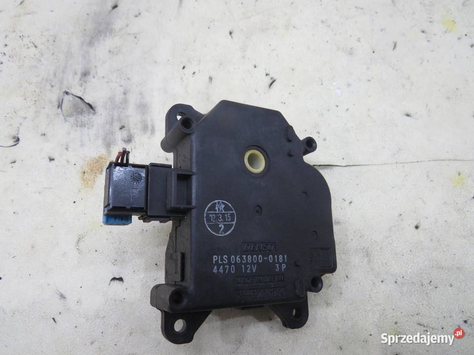 SILNICZEK NAGRZEWNICY PRIUS 3 III 638000181