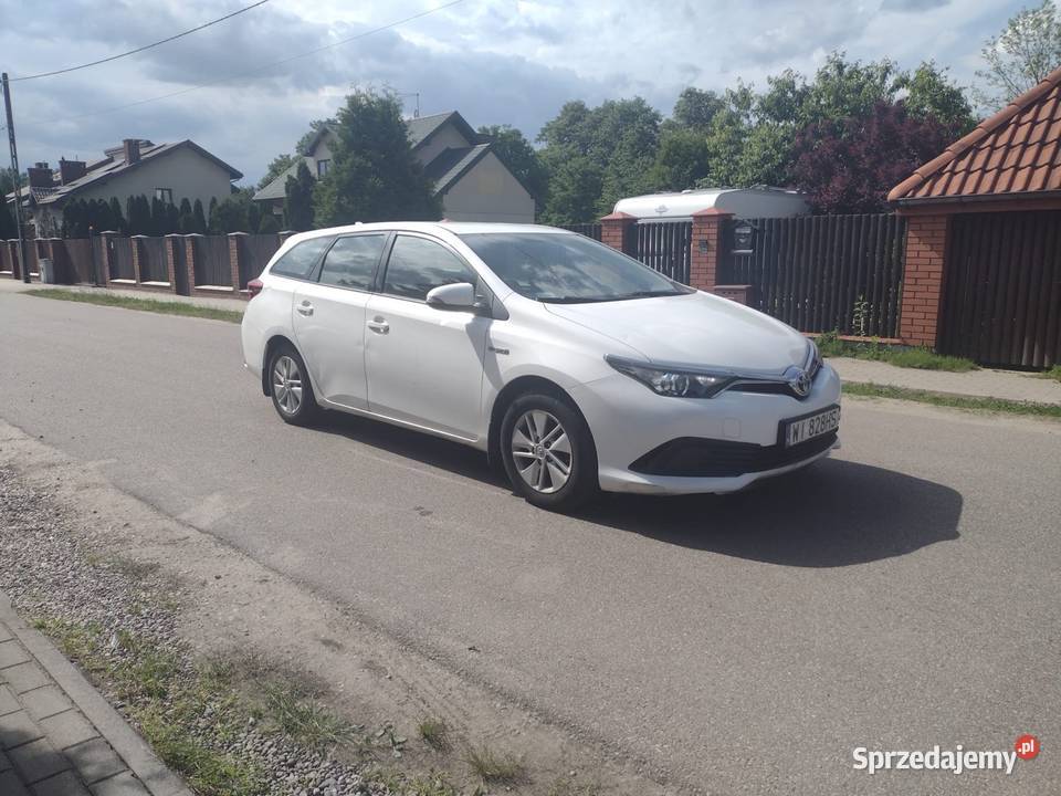 Toyota Auris hybryda i gaz mazowieckie Warszawa sprzedam