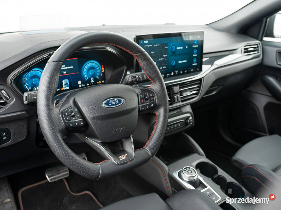 Ford Focus WD0045U23 EcoBoost ST X Pakiet zimowy