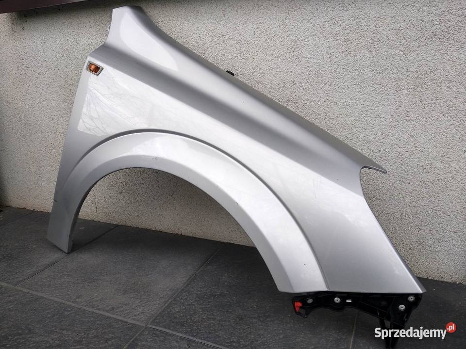 Opel Astra H błotnik przedni lewy srebrny Z157 łódzkie Sieradz