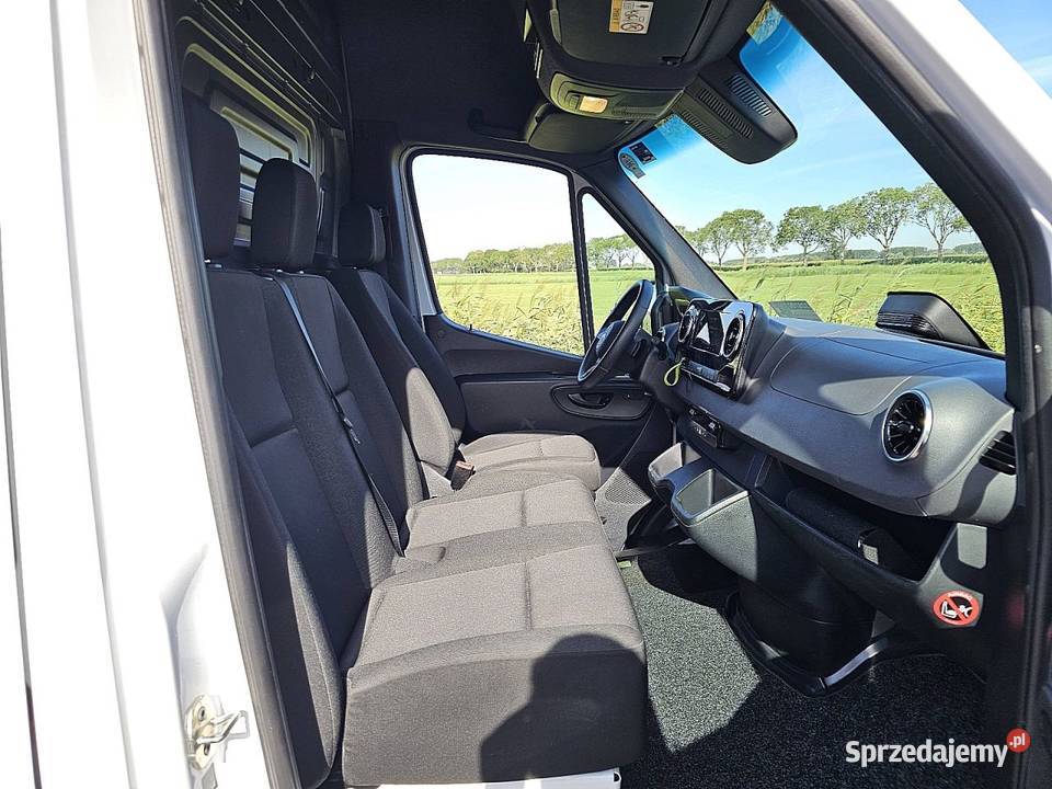 MercedesBenz SPRINTER 317 L3H2 28TTrekhaak
