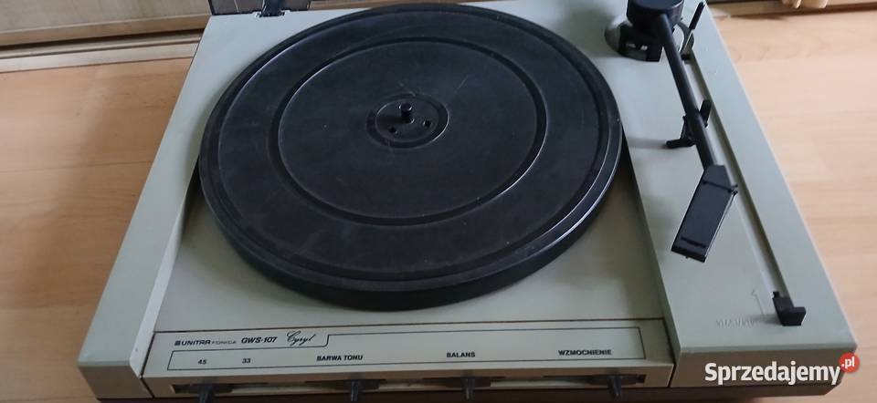 Gramofon UNITRA Fonica CYRYL Elektronika