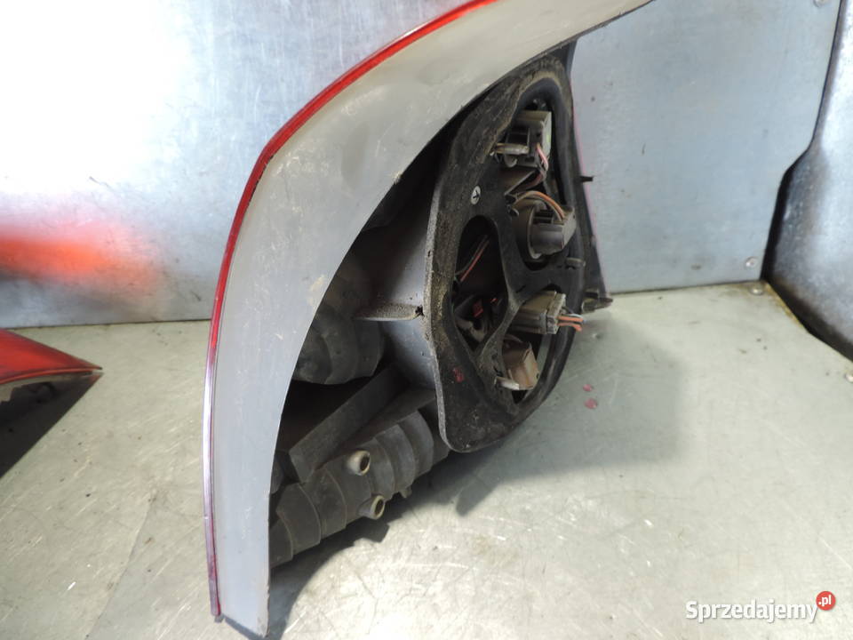 HONDA CIVIC VII HB 5D LAMPA LEWY TYŁ TYLNA małopolskie Nowy Sącz