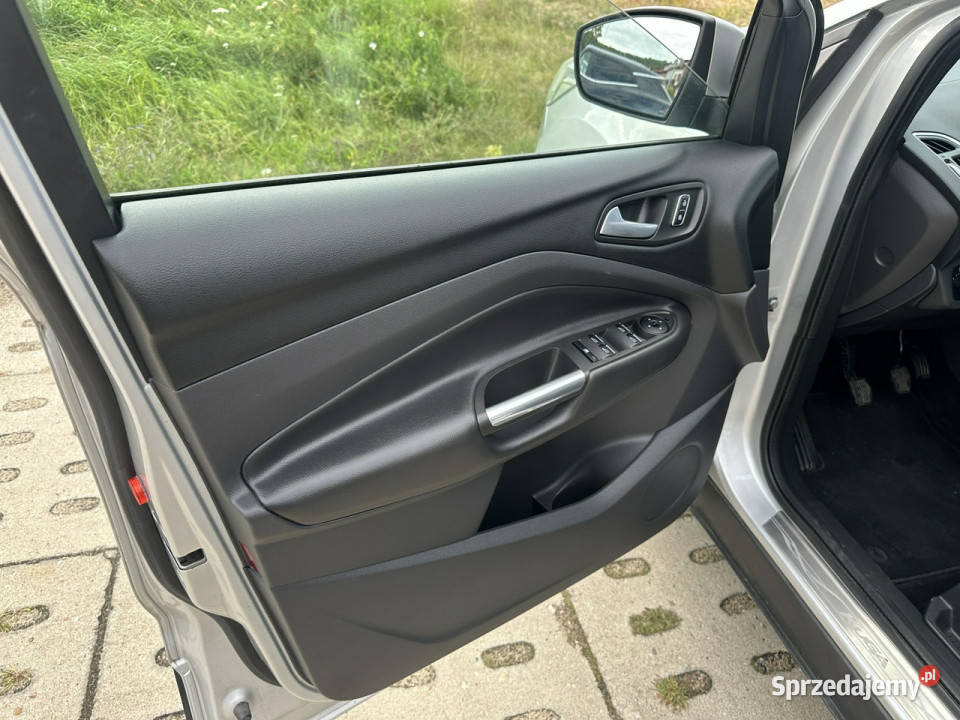 Ford Kuga Titanium mocny Diesel parktronk 4/5 Wejherowo