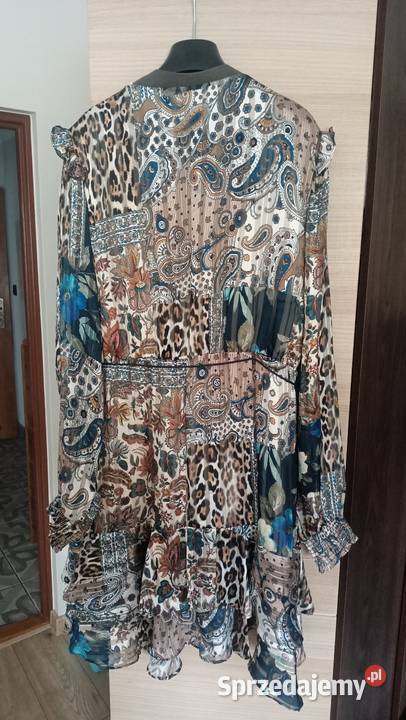 Unikatowa sukienka GUESS Miechów