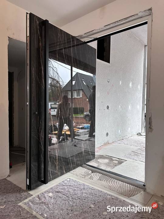 Drzwi aluminiowe pivot produkcja na wymiar małopolskie Nowy Sącz