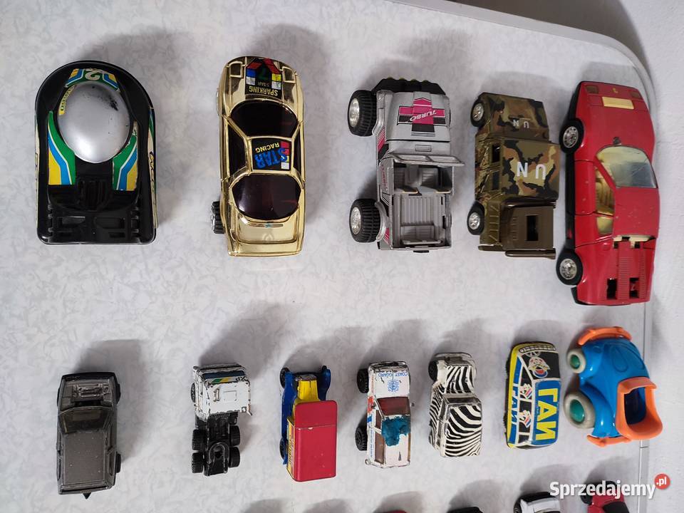 samochodziki z PRLu 31 sztuk Myszków