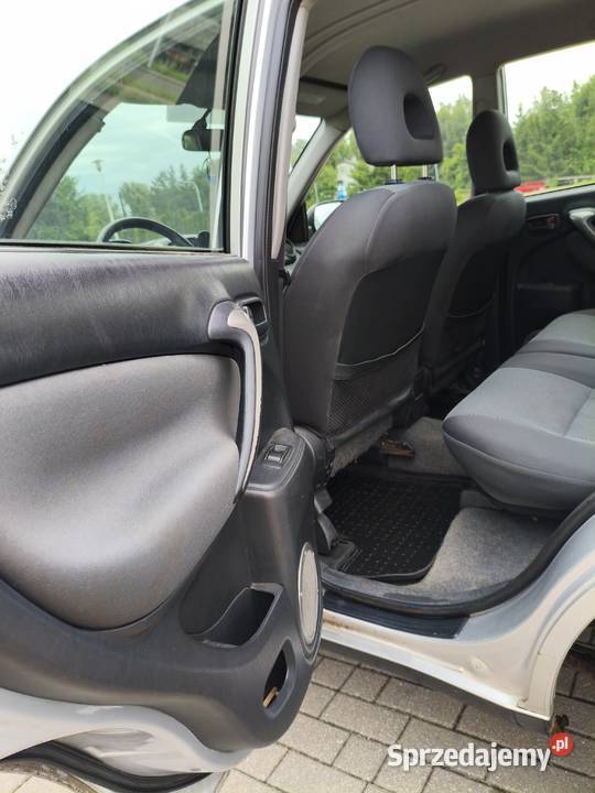 Sprzedam Toyota RAV4 2004 r Polski salon podlaskie Suwałki