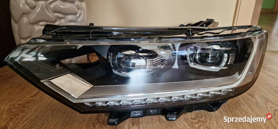 Lampa vw passatB8lew lewe Gliwice