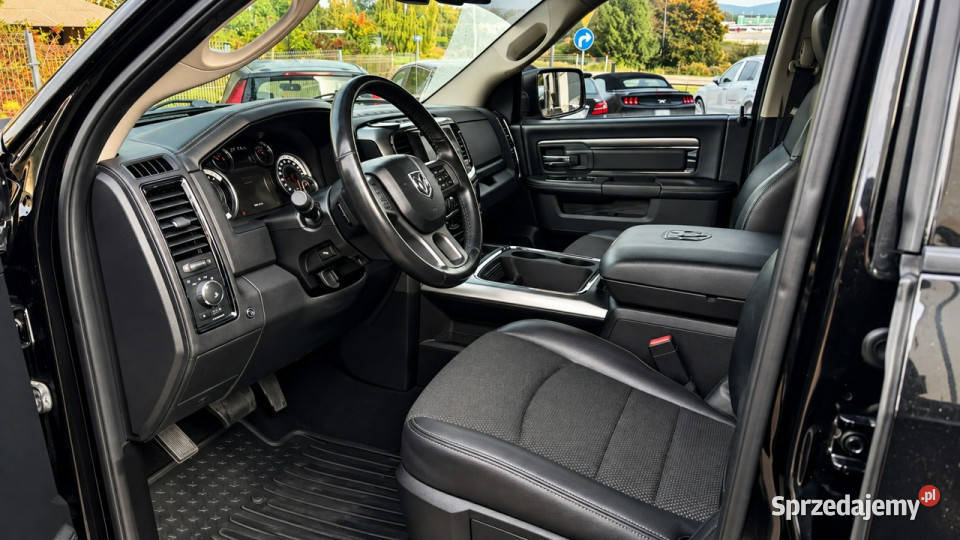 Dodge RAM 57HEMI Kamera Cofania Alpine Grzana Gdynia sprzedam