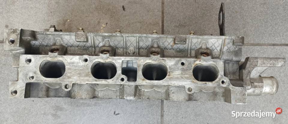 Głowica Ford 16 16V 1N1G6090BA Zawieszenie silnika