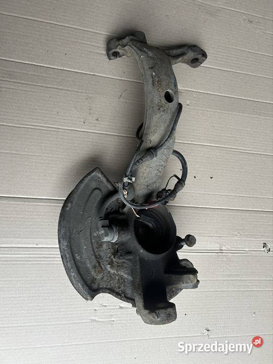 Zwrotnica prawy przód Passat b5 19tdi osobowe Bydgoszcz